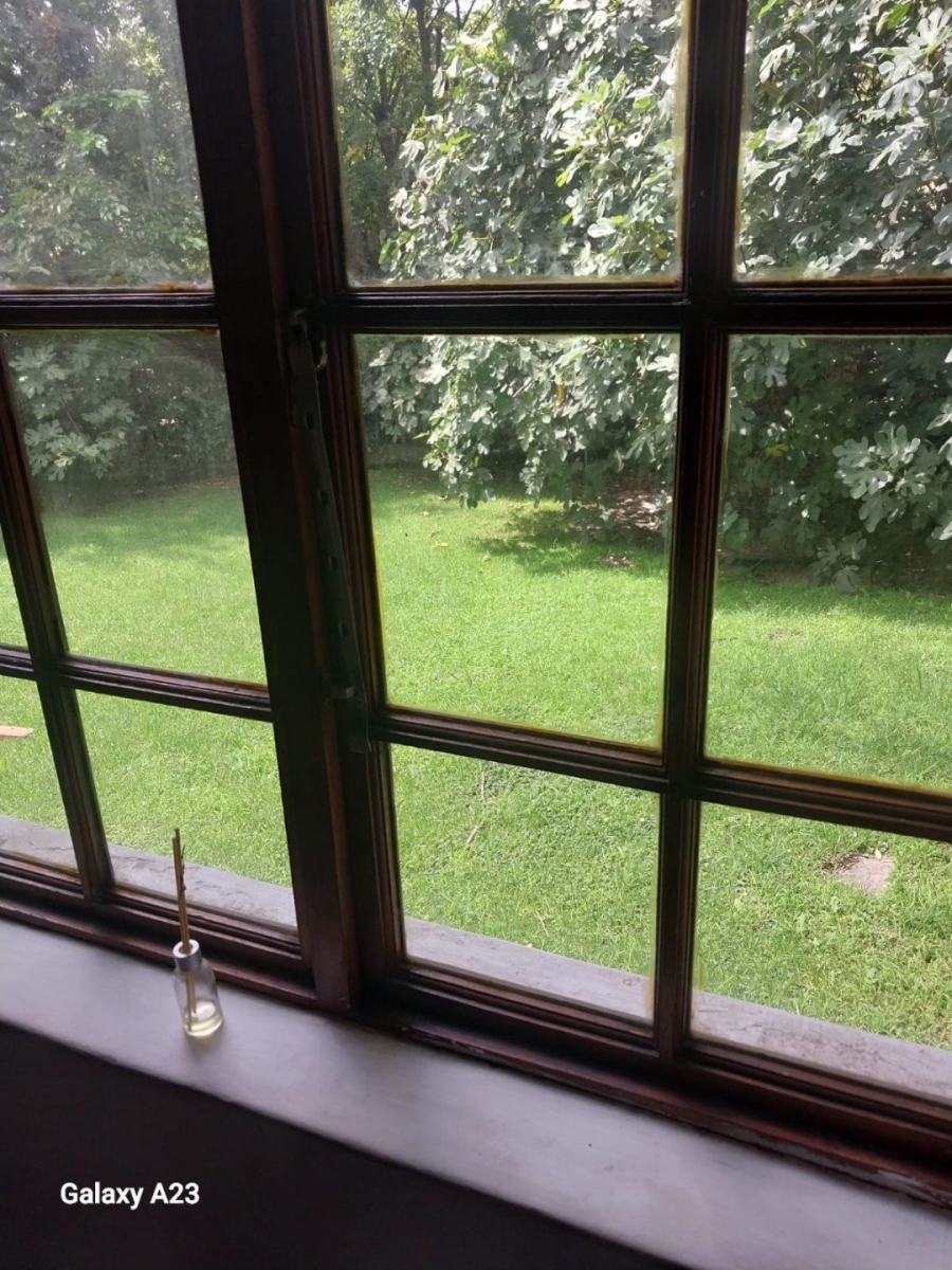 To Let 1 Bedroom Property for Rent in Sandton Central Gauteng