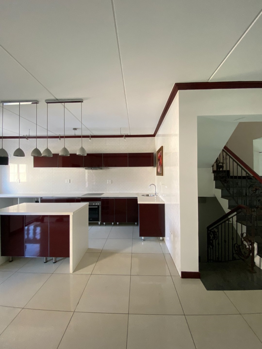  Bedroom Property for Sale in Summerset Gauteng