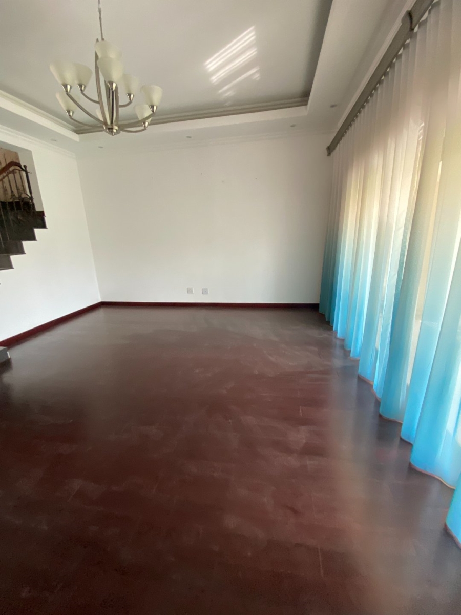  Bedroom Property for Sale in Summerset Gauteng