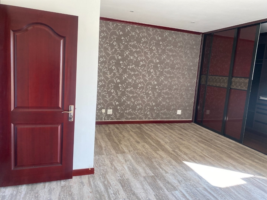  Bedroom Property for Sale in Summerset Gauteng