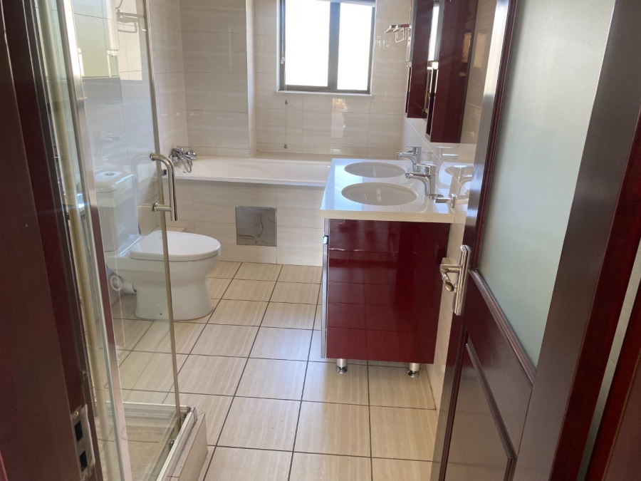  Bedroom Property for Sale in Summerset Gauteng