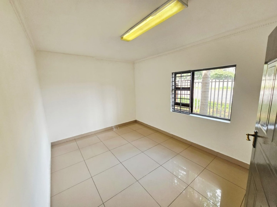 To Let commercial Property for Rent in Clubview Gauteng