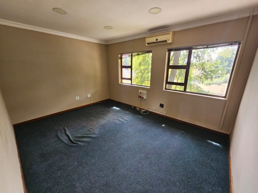 To Let commercial Property for Rent in Clubview Gauteng