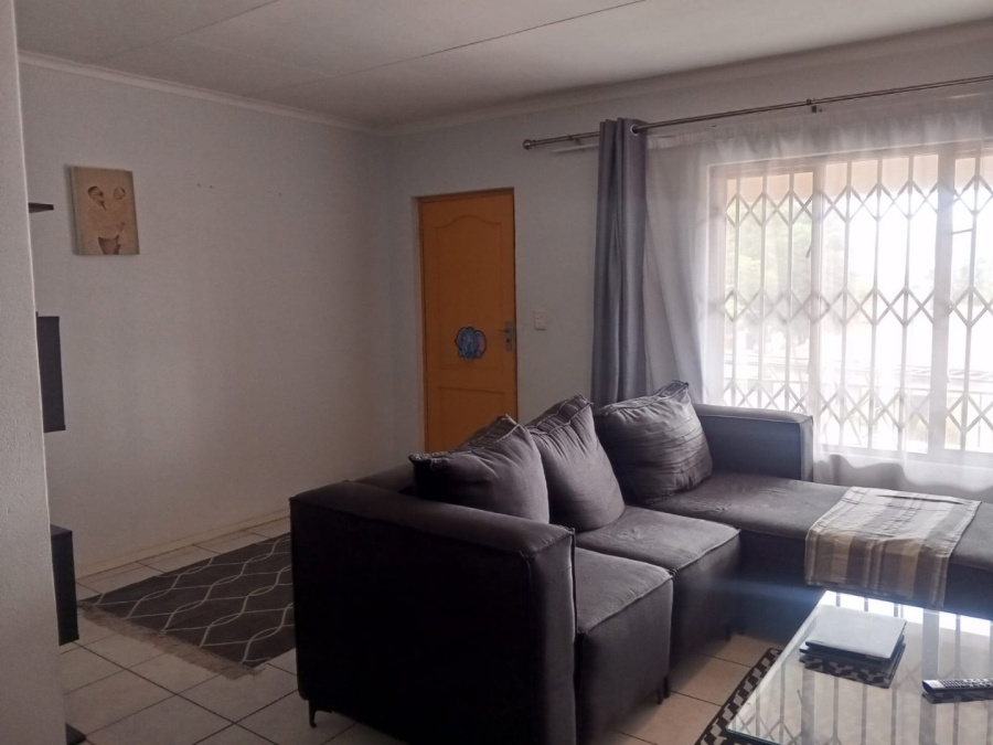 2 Bedroom Property for Sale in Noordwyk Gauteng