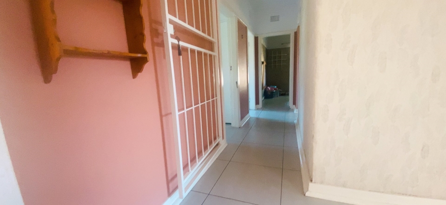 3 Bedroom Property for Sale in Risiville Gauteng