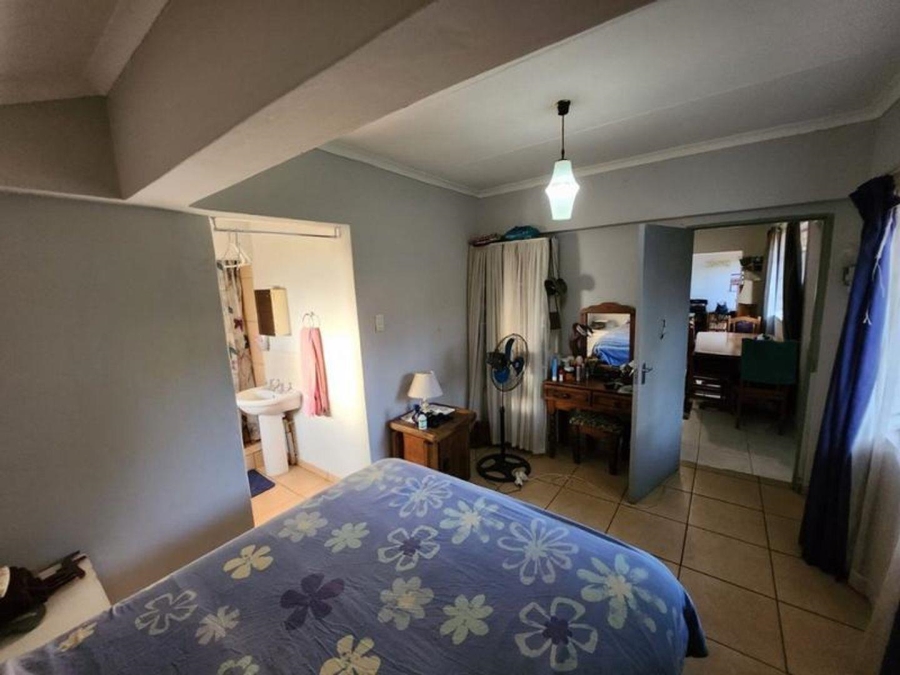 6 Bedroom Property for Sale in Magalieskruin Gauteng