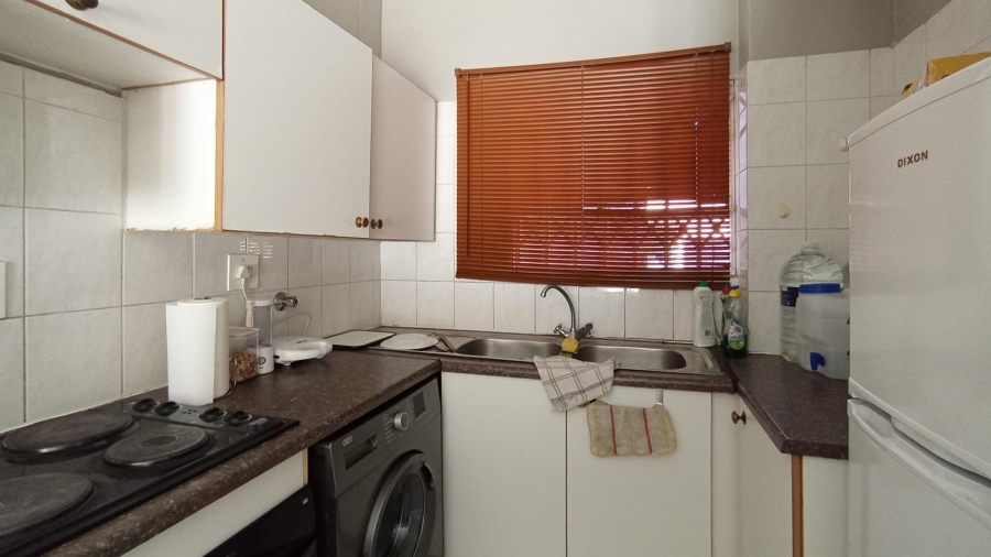 2 Bedroom Property for Sale in Waterkloof Glen Gauteng