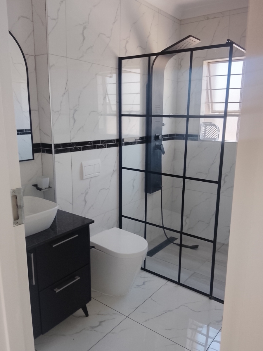 2 Bedroom Property for Sale in Bardene Gauteng