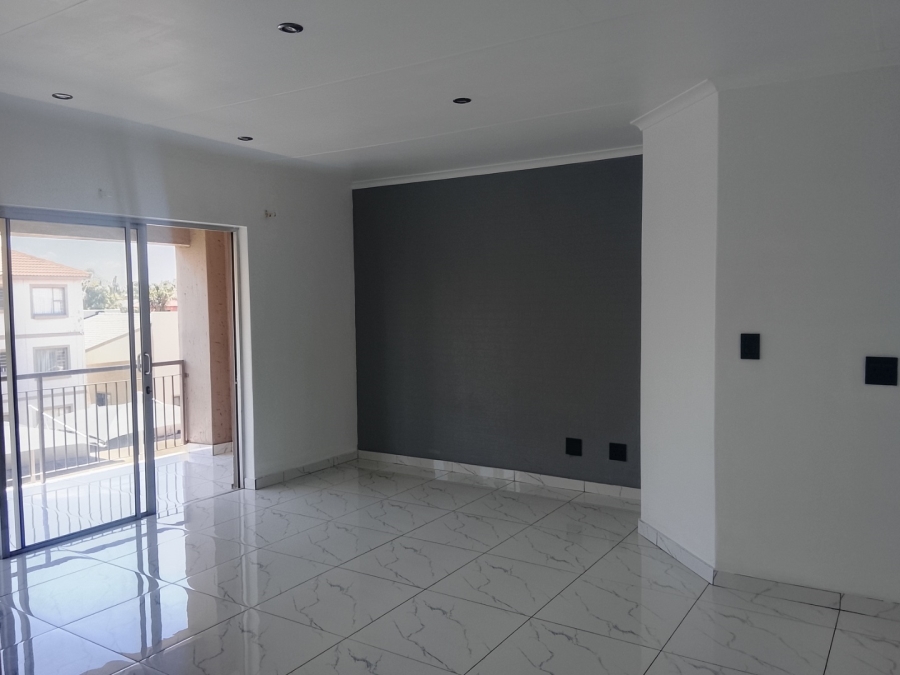 2 Bedroom Property for Sale in Bardene Gauteng
