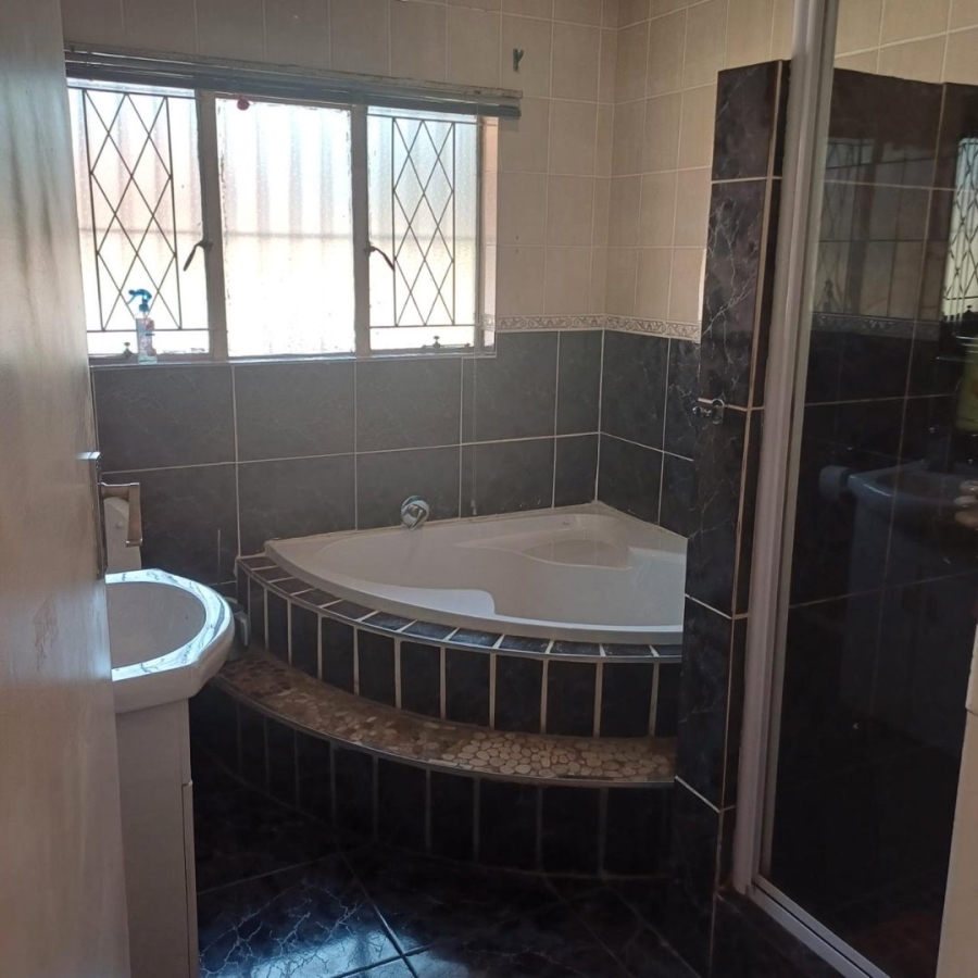 3 Bedroom Property for Sale in Arcon Park Gauteng