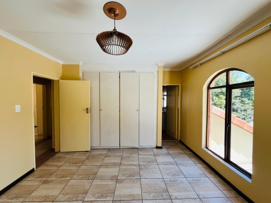  Bedroom Property for Sale in Equestria Gauteng