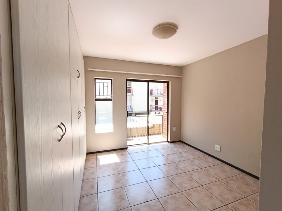 1 Bedroom Property for Sale in Groblerpark Gauteng