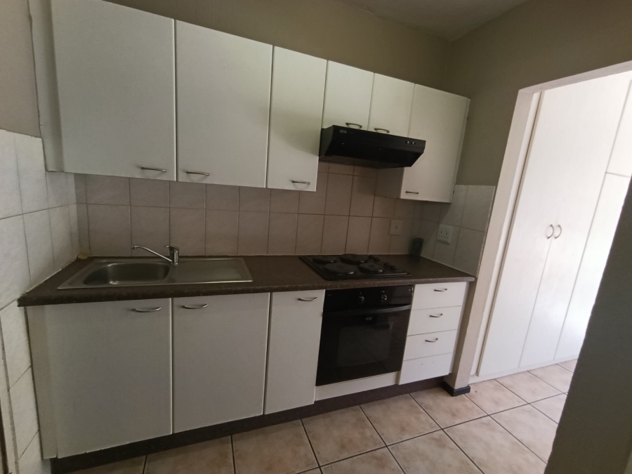 1 Bedroom Property for Sale in Groblerpark Gauteng