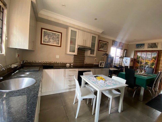 3 Bedroom Property for Sale in Selcourt Gauteng