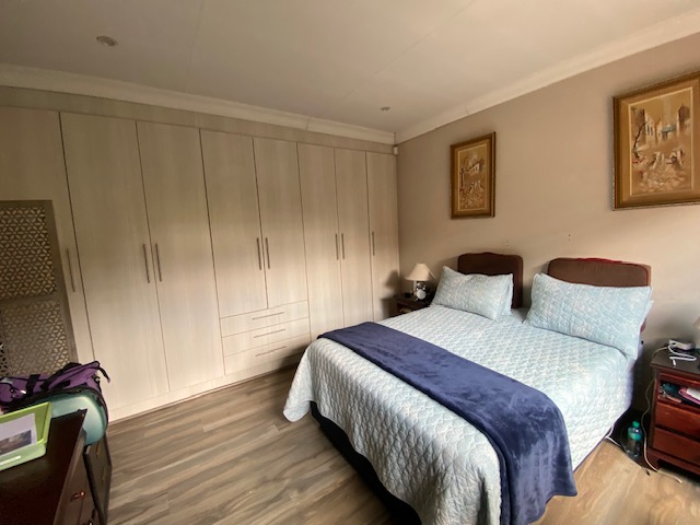 3 Bedroom Property for Sale in Selcourt Gauteng