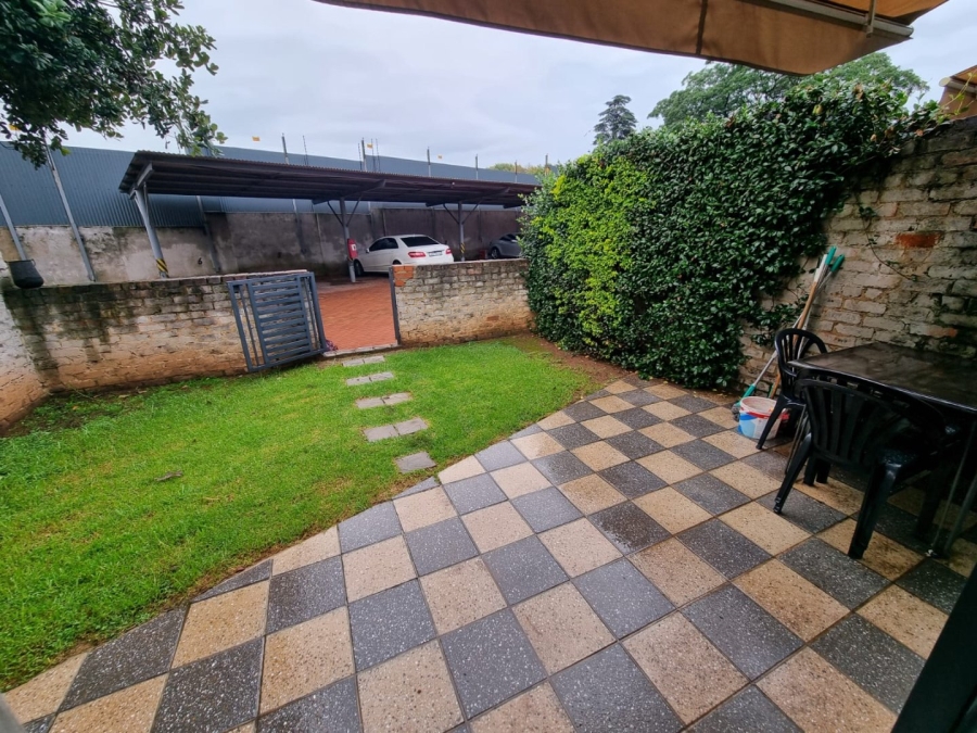 To Let 1 Bedroom Property for Rent in Bedfordview Gauteng