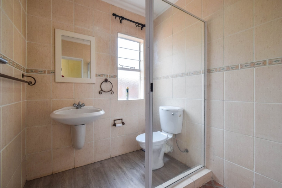 2 Bedroom Property for Sale in Wapadrand Gauteng