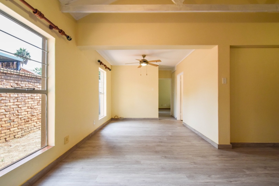 2 Bedroom Property for Sale in Wapadrand Gauteng