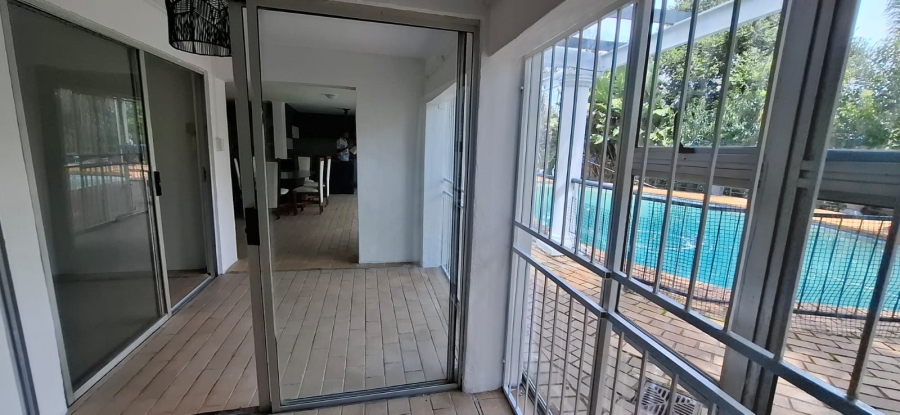 2 Bedroom Property for Sale in Waterkloof Ridge Gauteng