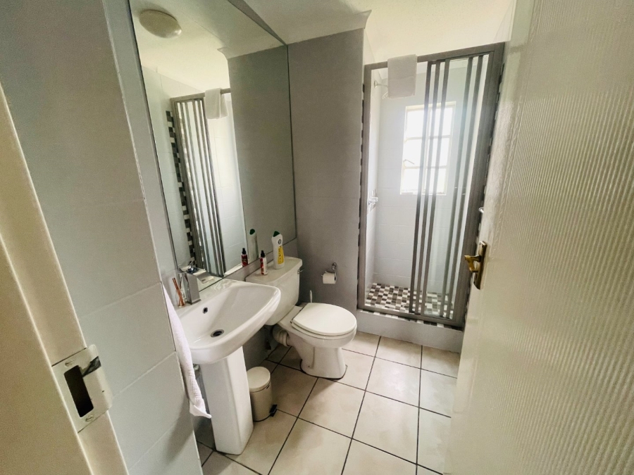 To Let 2 Bedroom Property for Rent in Morningside Gauteng