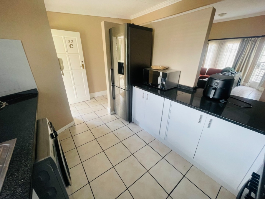 To Let 2 Bedroom Property for Rent in Morningside Gauteng