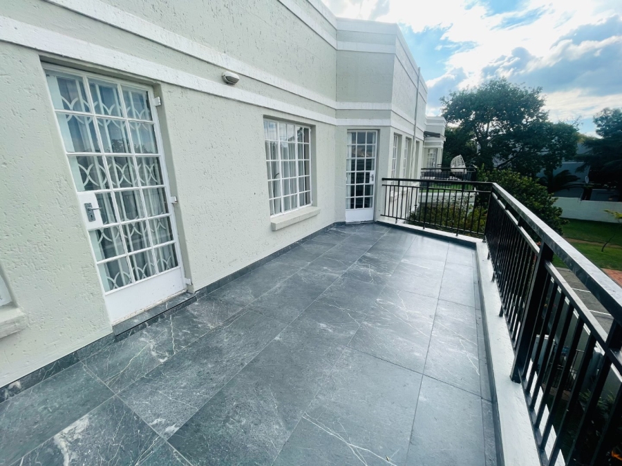 To Let 2 Bedroom Property for Rent in Morningside Gauteng