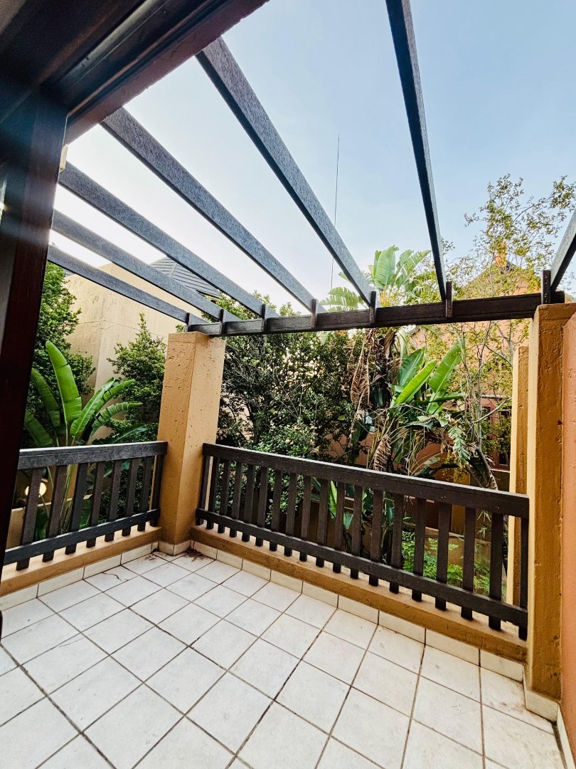 1 Bedroom Property for Sale in Pineslopes Gauteng