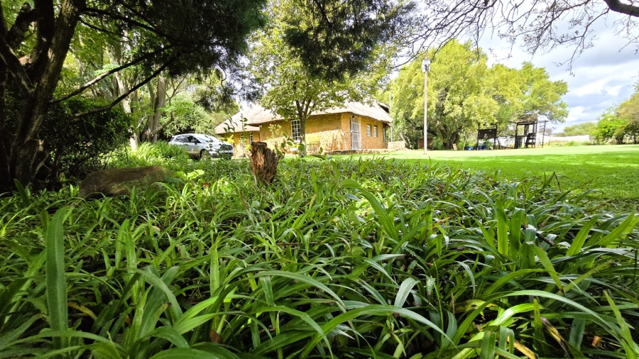 Commercial Property for Sale in Mooiplaats Gauteng