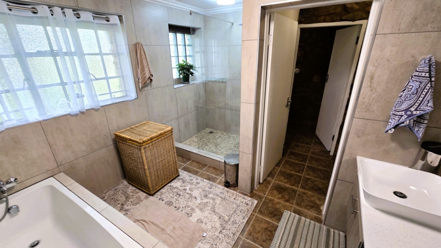 Commercial Property for Sale in Mooiplaats Gauteng