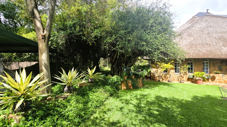 Commercial Property for Sale in Mooiplaats Gauteng