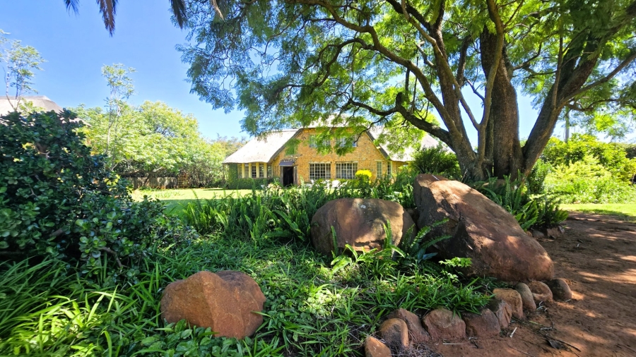 12 Bedroom Property for Sale in Mooiplaats Gauteng