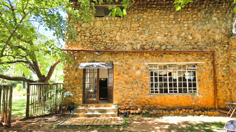 12 Bedroom Property for Sale in Mooiplaats Gauteng
