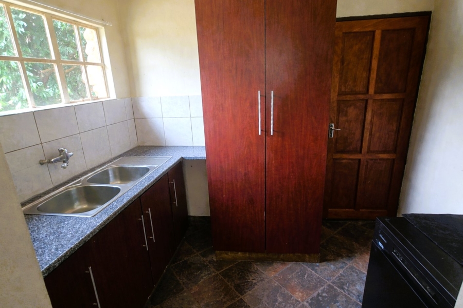 12 Bedroom Property for Sale in Mooiplaats Gauteng