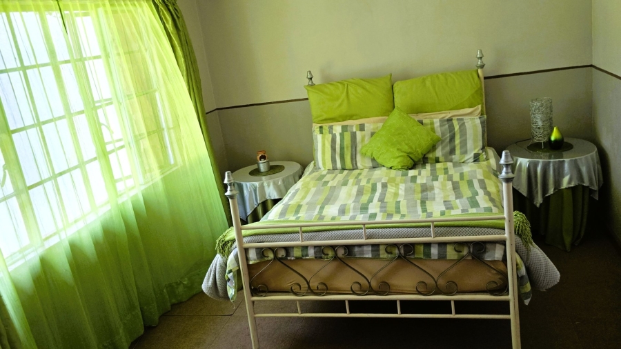 12 Bedroom Property for Sale in Mooiplaats Gauteng