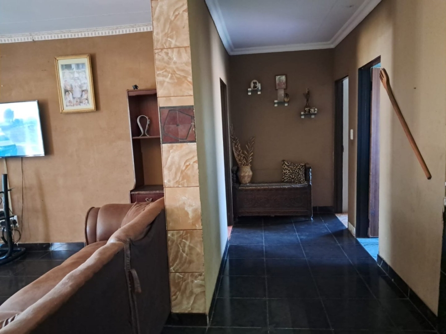 Commercial Property for Sale in Helderstrome AH Gauteng