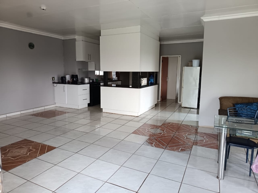 Commercial Property for Sale in Helderstrome AH Gauteng