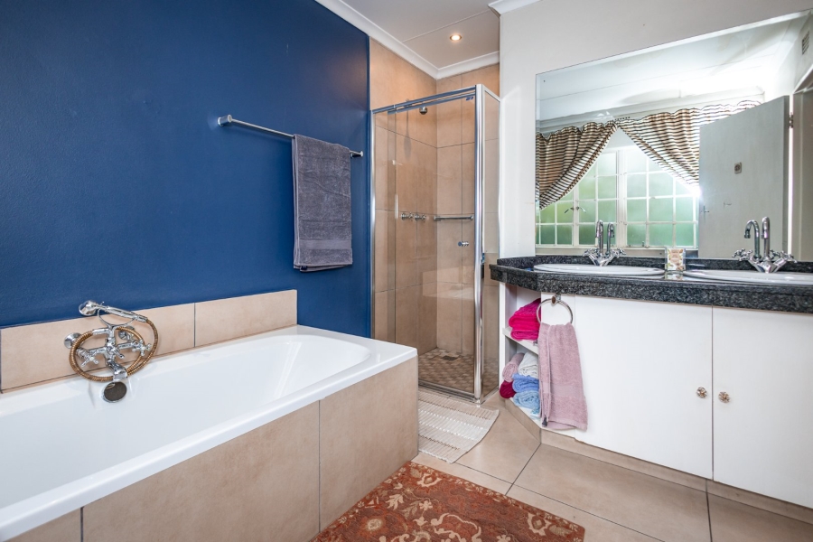 5 Bedroom Property for Sale in Auckland Park Gauteng