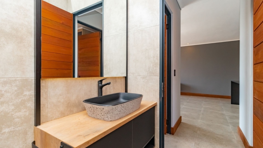 2 Bedroom Property for Sale in Benoni North Gauteng