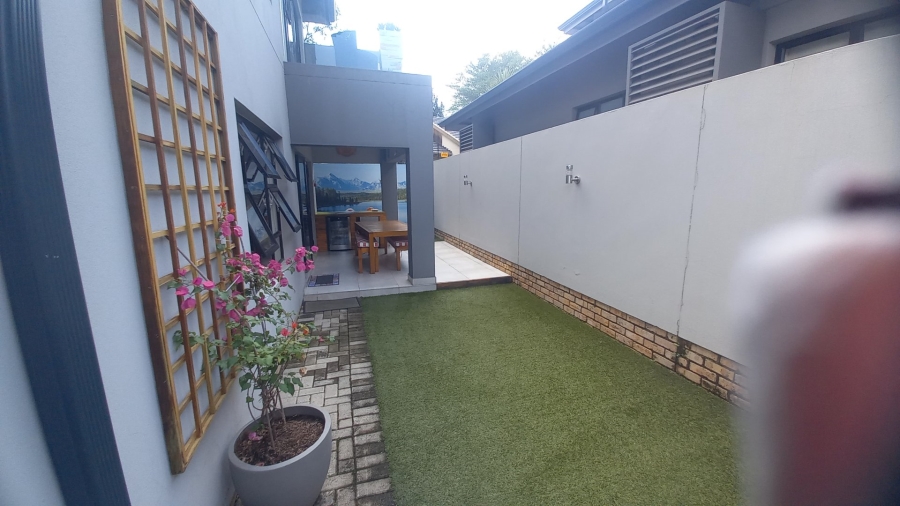 3 Bedroom Property for Sale in Bedfordview Gauteng