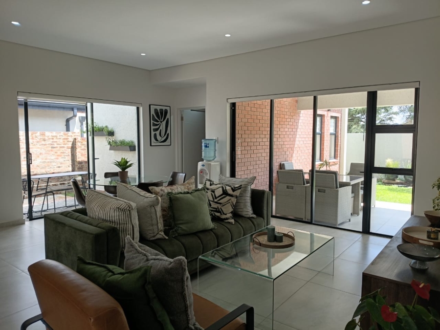 To Let 3 Bedroom Property for Rent in Carlswald Gauteng