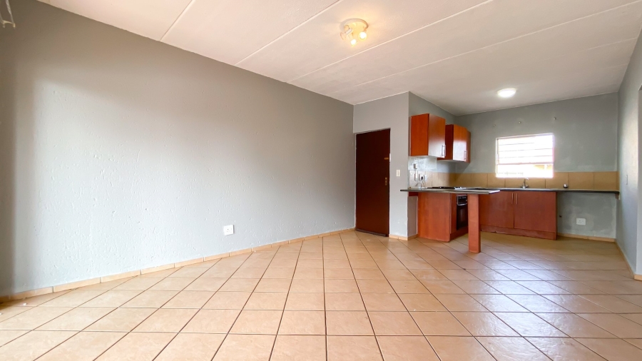  Bedroom Property for Sale in Princess A H Gauteng