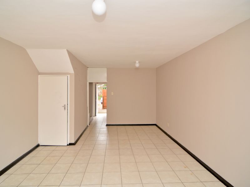 2 Bedroom Property for Sale in Windsor East Gauteng