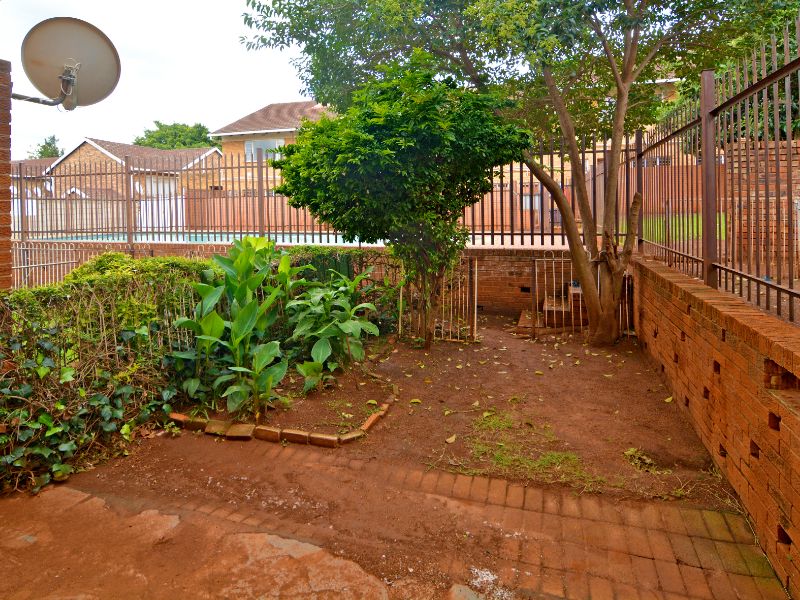 2 Bedroom Property for Sale in Windsor East Gauteng