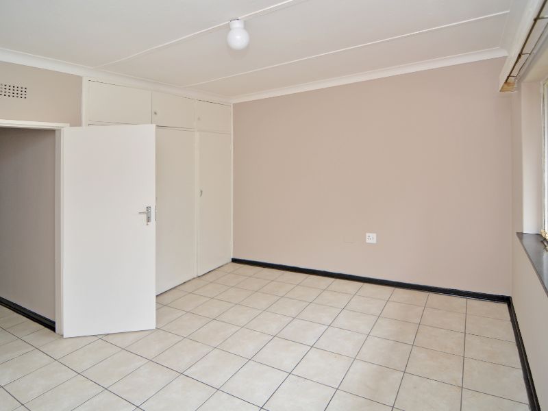 2 Bedroom Property for Sale in Windsor East Gauteng