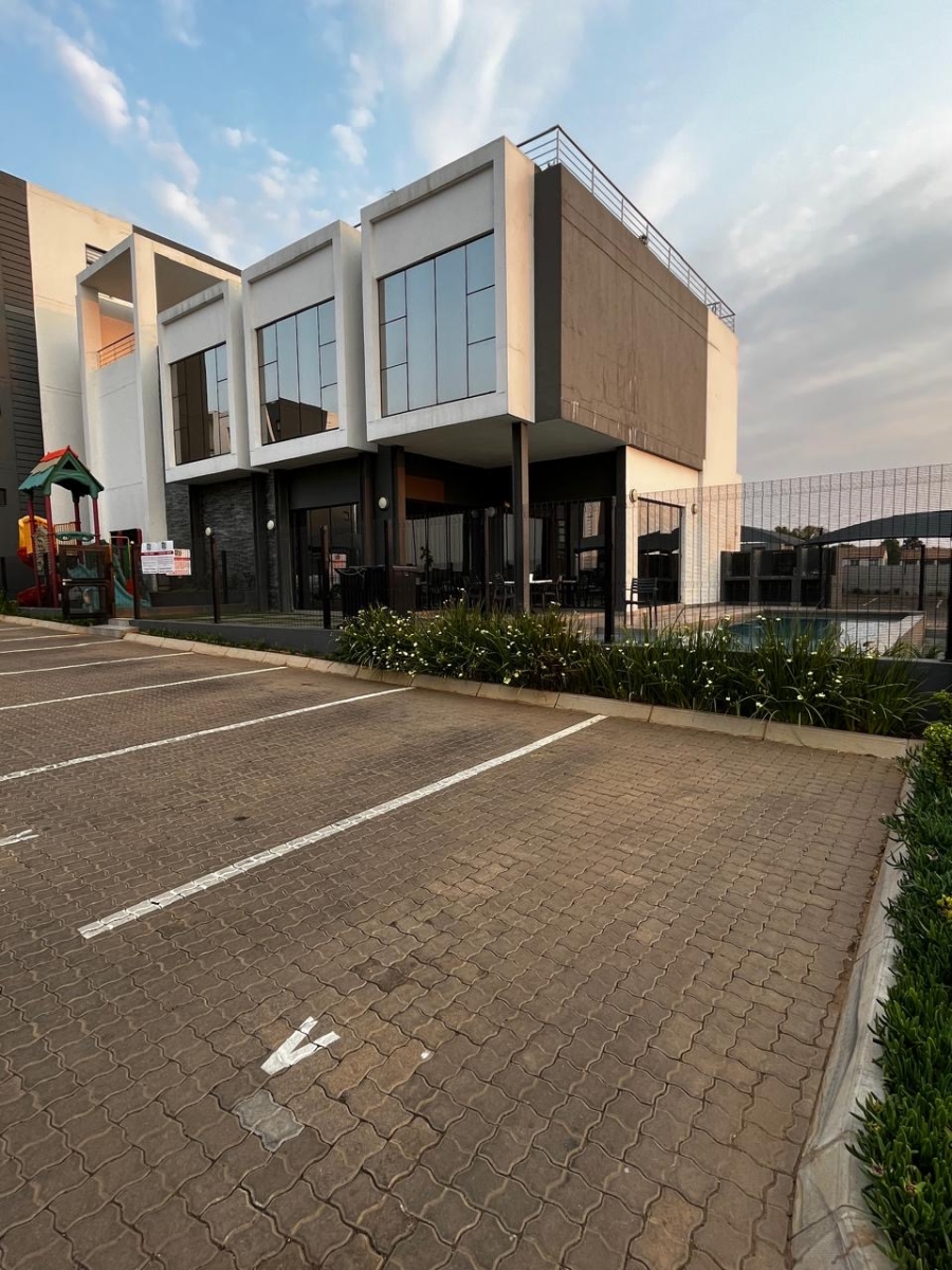 2 Bedroom Property for Sale in Carlswald Gauteng