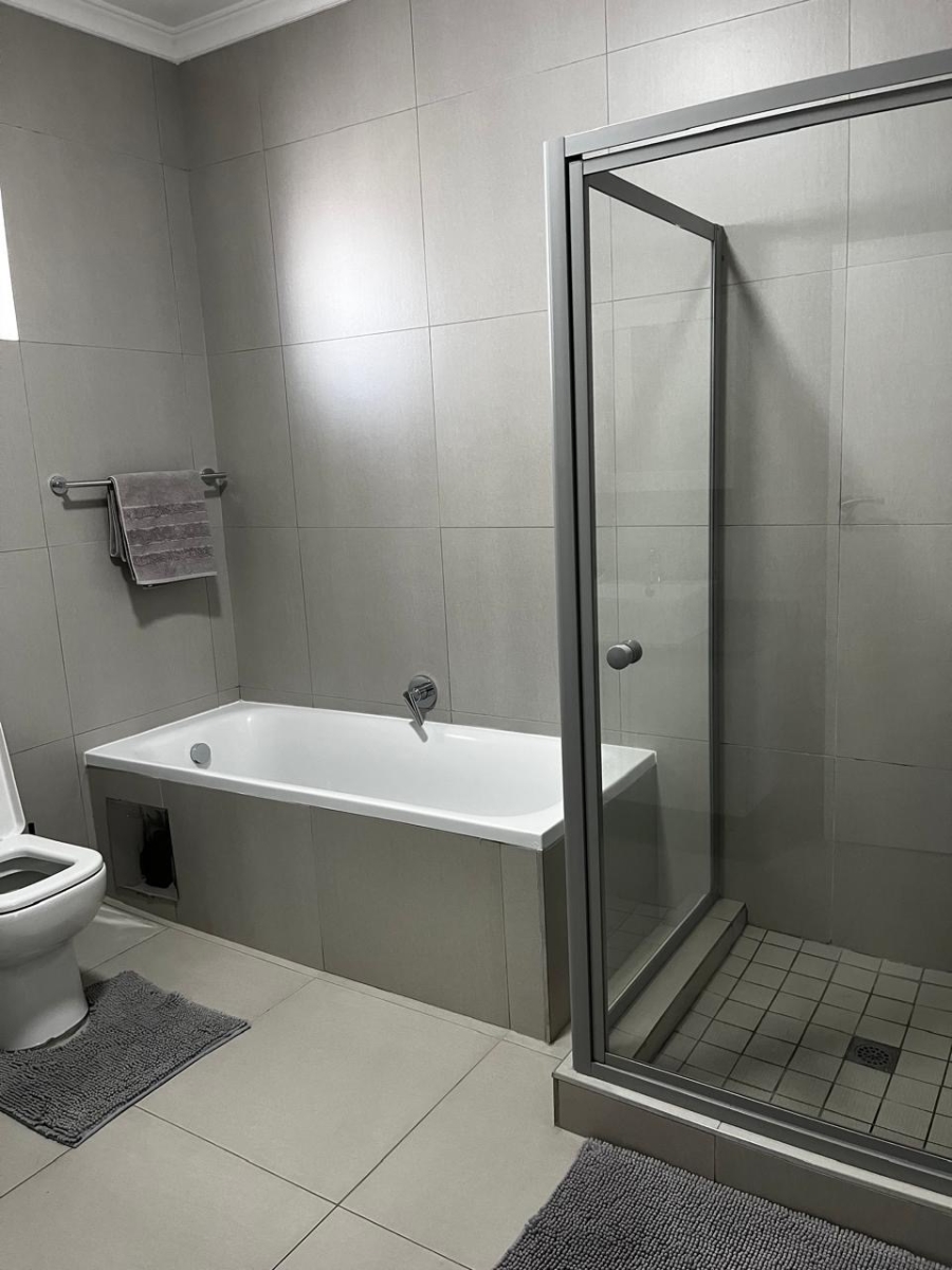 2 Bedroom Property for Sale in Carlswald Gauteng