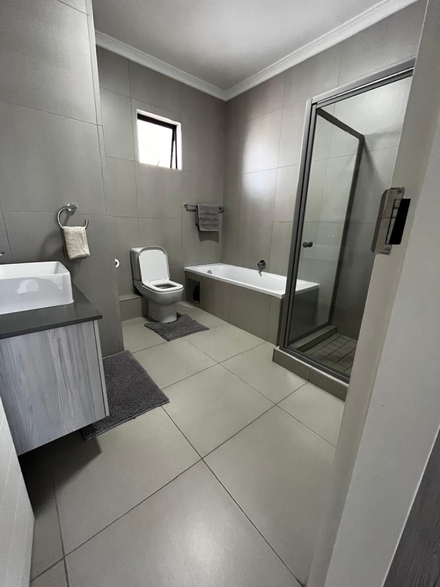 2 Bedroom Property for Sale in Carlswald Gauteng