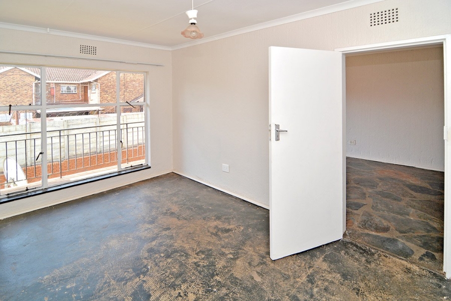 1 Bedroom Property for Sale in Windsor East Gauteng