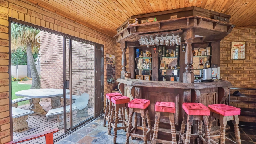 4 Bedroom Property for Sale in Winchester Hills Gauteng