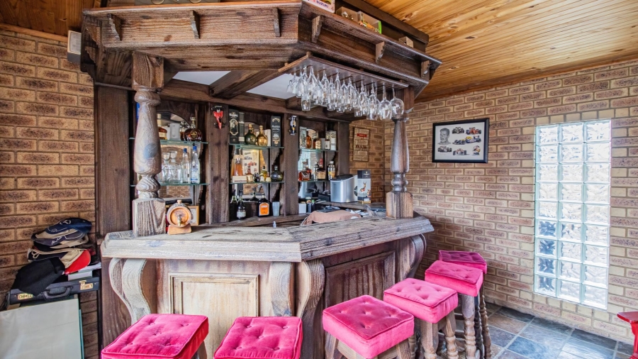 4 Bedroom Property for Sale in Winchester Hills Gauteng